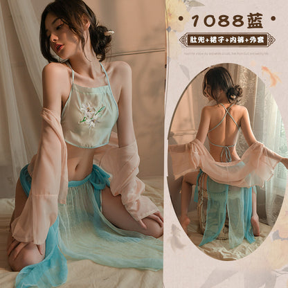 古风肚兜外罩衫